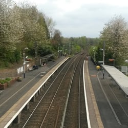 Garrowhill Railway Station - Platforms