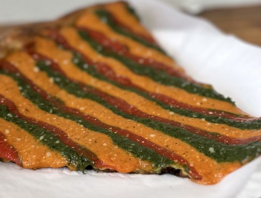 Pizza Loves Sauce by null