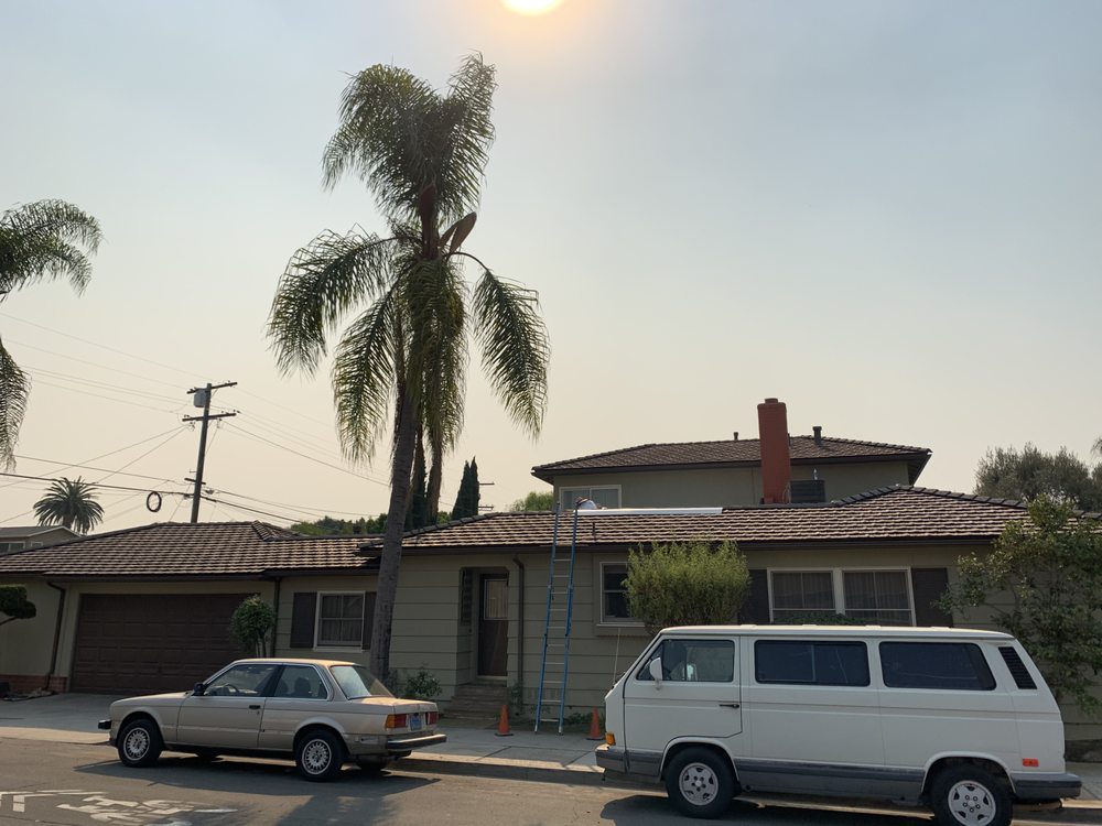 Slide of A's Roofing