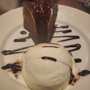 J. Alexander's Restaurant - Chocolate cake - New American Near Me - Columbus, Ohio