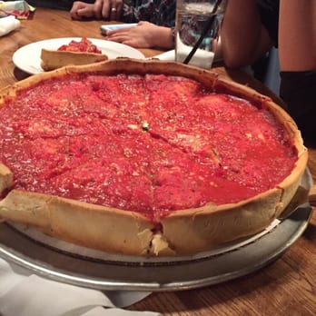 Giordano's - Pizza Near Me - Chicago, Illinois