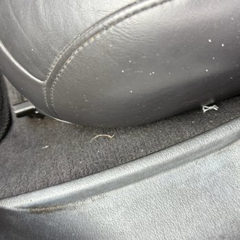 Kings Mobile Car Detailing - Dust and hair on carpet - Car Wash Near Me - Houston, Texas Kings Mobile Car Detailing - Dust and hair on carpet - Car Wash Near Me - Houston, Texas