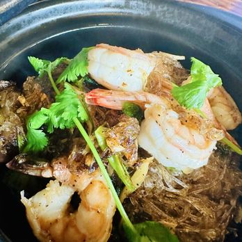 Thai Harrisonburg Restaurant - H9 - Goong Ob Woon Sen - Thai Near Me - Harrisonburg, Virginia