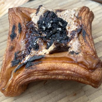 Izola - S'mores Croissant - Bakeries Near Me - San Diego, California Izola - S'mores Croissant - Bakeries Near Me - San Diego, California
