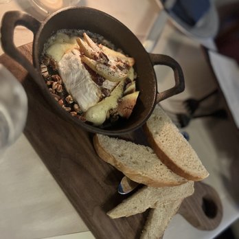 One Eleven Main - More Brie pix - New American Near Me - Bel Air, Maryland One Eleven Main - More Brie pix - New American Near Me - Bel Air, Maryland