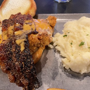 Twisted Tavern - Tavern Chicken sandwich with garlic mashed potatoes - American Near Me - Arnold, Missouri Twisted Tavern - Tavern Chicken sandwich with garlic mashed potatoes - American Near Me - Arnold, Missouri