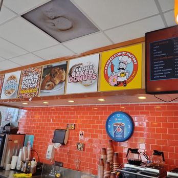 Dandee Donut Factory - Menu board - Donuts Near Me - Pompano Beach, Florida Dandee Donut Factory - Menu board - Donuts Near Me - Pompano Beach, Florida