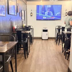 TR's Burgers