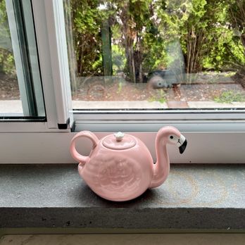 Swing the Teapot - Pelican teapot - Music Venues Near Me - Floral Park, New York