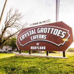 Crystal Grottoes Caverns