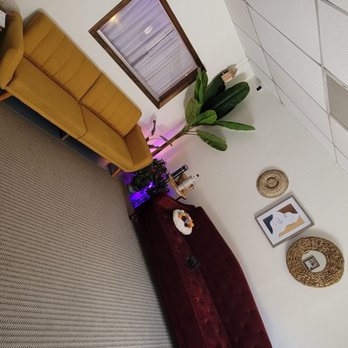 The Healing Tree Collective - Front lobby - Reiki Near Me - Tempe, Arizona