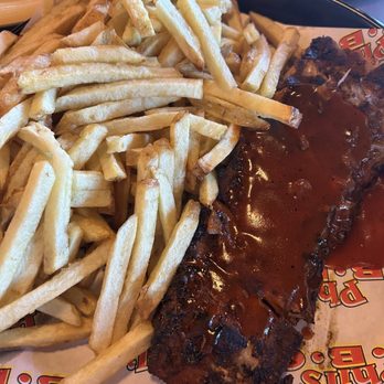 Phil's BBQ - Barbeque Near Me - San Diego, California Phil's BBQ - Barbeque Near Me - San Diego, California