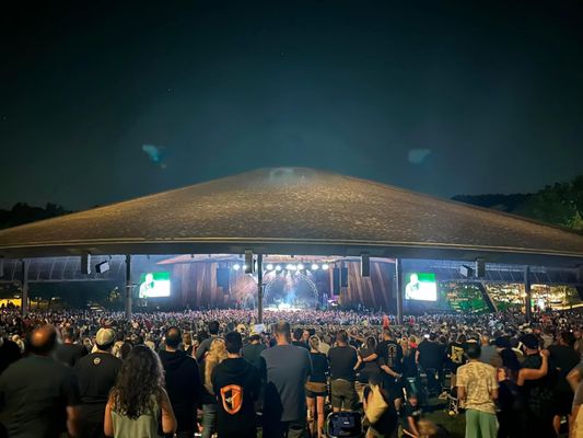 Photo of Blossom Music Center - Cuyahoga Falls, OH, US. Center top of lawn view.