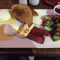 Art Cafe - Mediterranean breakfast