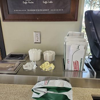 Krispy Kreme - Donuts Near Me - Austin, Texas