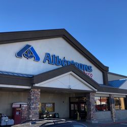 Albertsons - Storefront.