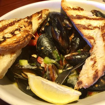 Red Lobster - White wine & garlic butter mussels - Seafood Near Me - San Jose, California Red Lobster - White wine & garlic butter mussels - Seafood Near Me - San Jose, California
