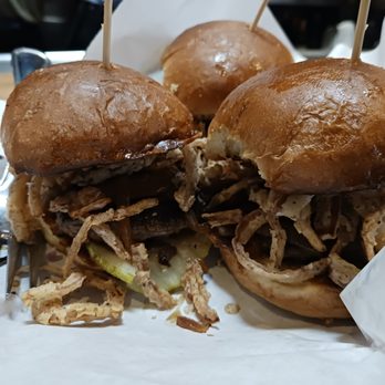Islands Restaurant - Sliders - Burgers Near Me - Northridge, California Islands Restaurant - Sliders - Burgers Near Me - Northridge, California