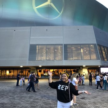 Caesars Superdome - Stadiums & Arenas Near Me - New Orleans, Louisiana Caesars Superdome - Stadiums & Arenas Near Me - New Orleans, Louisiana