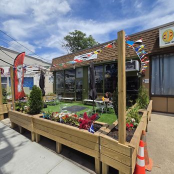 Running Latte Cafe - Cafes Near Me - Bergenfield, New Jersey