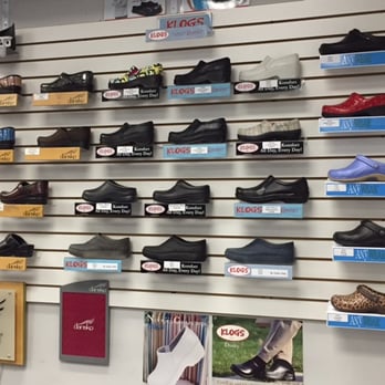 Memorial Uniforms - Great Shoe Selection - Uniforms Near Me - Houston, Texas Memorial Uniforms - Great Shoe Selection - Uniforms Near Me - Houston, Texas