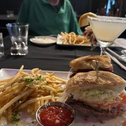 Bistro Burger. Bistro Burger.