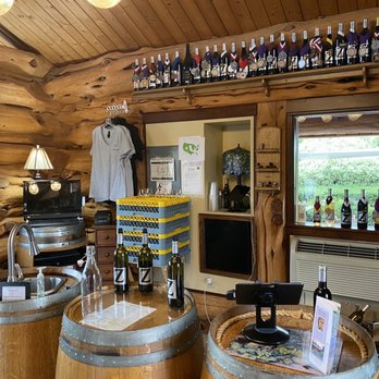 Zerba Cellars - a wine tasting area - Wineries Near Me - Milton-Freewater, Oregon