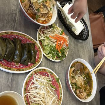 Hoai Hue Restaurant - Vietnamese Near Me - San Diego, California Hoai Hue Restaurant - Vietnamese Near Me - San Diego, California