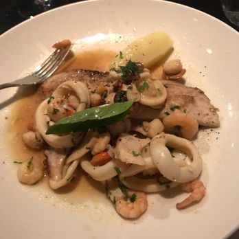 Aquí Está Coco - Seafood Near Me - Santiago, RM