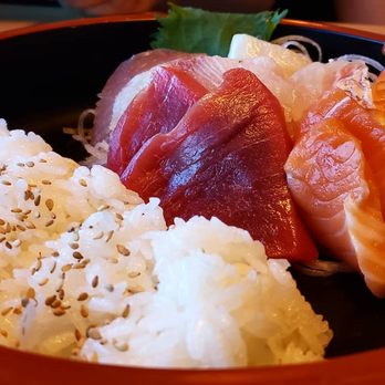 Youandi Sushi - Chirashi Bowl - Sushi Bars Near Me - Temecula, California Youandi Sushi - Chirashi Bowl - Sushi Bars Near Me - Temecula, California