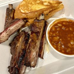 DUSTIN'S Bar-B-Q - Tough Pork Ribs