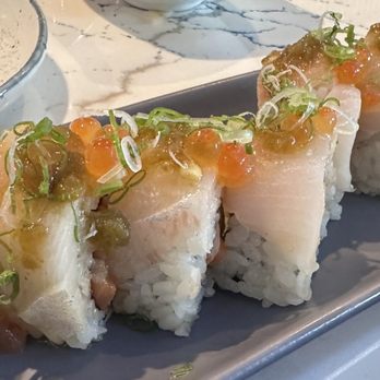 Oto Sushi - * SALMON SOCIETY * Salmon skin, spicy salmon, cucumber, topped with spicy aioli seared salmon, anago sauce, crisp salmon skin, ikura, lemon - Sushi Bars Near Me - Laguna Beach, California Oto Sushi - * SALMON SOCIETY * Salmon skin, spicy salmon, cucumber, topped with spicy aioli seared salmon, anago sauce, crisp salmon skin, ikura, lemon - Sushi Bars Near Me - Laguna Beach, California