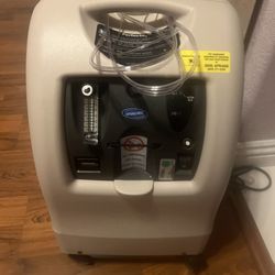 At Home Sleep Studies - My primary Oxygen Tank.  Thank you JACKIE @ Apria Health and JUAN, who delivered this.  Juan is a STUD & great HUMAN! 4 1/2min miles? SHIT!