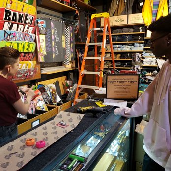 Zumiez - Jessica was amazing! - Sports Wear Near Me - Chicago, Illinois