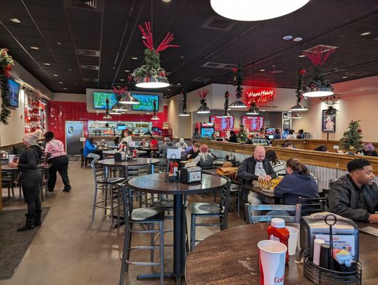 Prince’s Hot Chicken Tanger Outlets by null