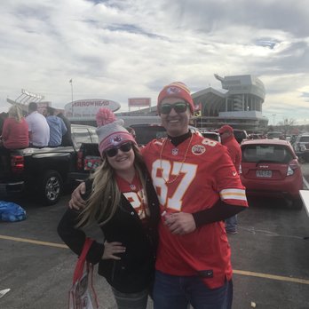 Arrowhead Stadium - Stadiums & Arenas Near Me - Kansas City, Missouri Arrowhead Stadium - Stadiums & Arenas Near Me - Kansas City, Missouri