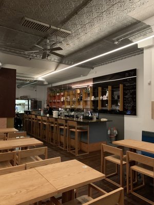 Song (by Kin Kao) by null