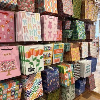 Broadway Paper - Gift bags - Cards & Stationery Near Me - Milwaukee, Wisconsin