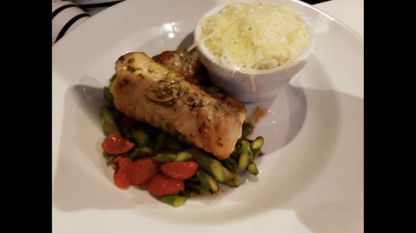 Finz Bar & Grill by null