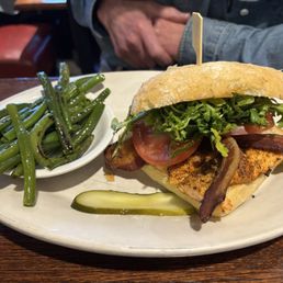 Blackened Salmon BLTA with Green Beans Blackened Salmon BLTA with Green Beans