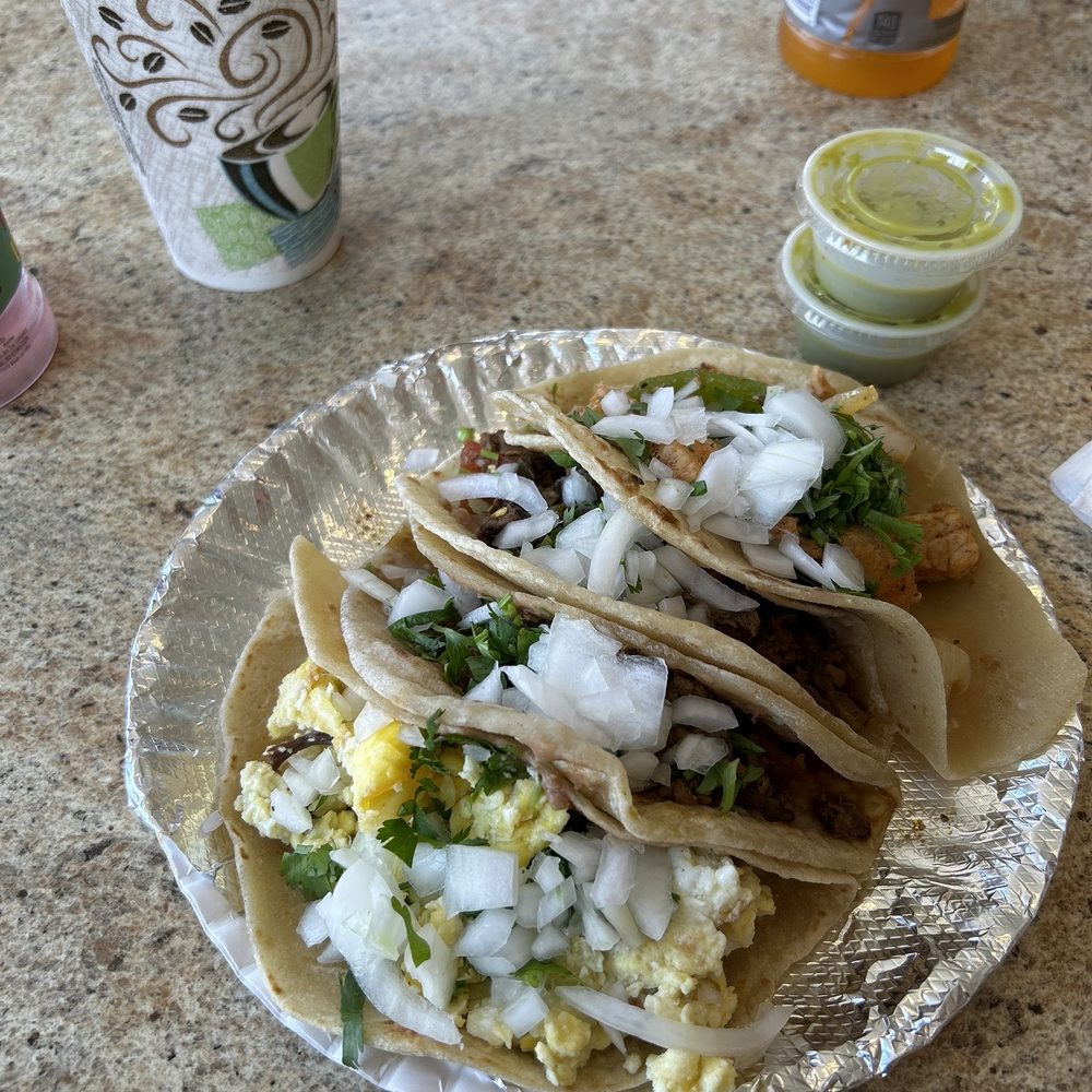 Breakfast Taco, Chicken Fajita Taco, Fajita a la Mexicana Taco Breakfast Taco, Chicken Fajita Taco, Fajita a la Mexicana Taco