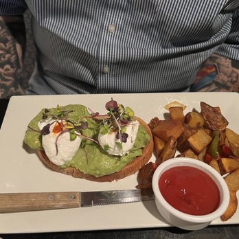 Dutch Freds - Avocado Benedict - Cocktail Bars Near Me - New York, New York Dutch Freds - Avocado Benedict - Cocktail Bars Near Me - New York, New York