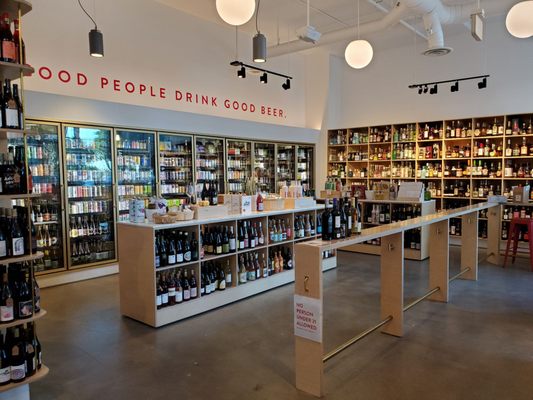 Hi-Lo Liquor Market - Long Beach by null