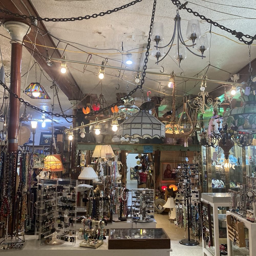 Thunderbird Salvage - Thunderbird Salvage - Antiques Near Me - Philadelphia, Pennsylvania Thunderbird Salvage - Thunderbird Salvage - Antiques Near Me - Philadelphia, Pennsylvania