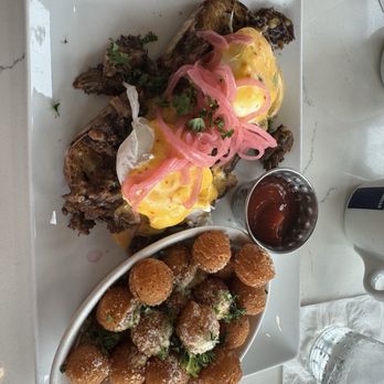Toasted Gastrobrunch - Short Rib Benny* - Breakfast & Brunch Near Me - Oceanside, California