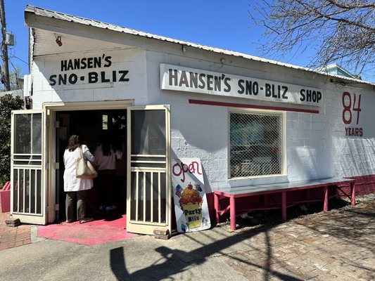 Hansen's Sno-Bliz by null