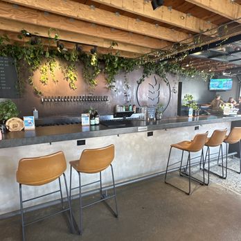 Pure Project - Carlsbad - Cool spot - Breweries Near Me - Carlsbad, California