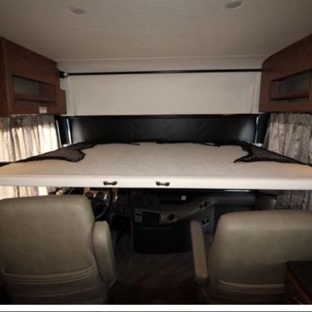 Giant RV - RV Dealers Near Me - Colton, California Giant RV - RV Dealers Near Me - Colton, California