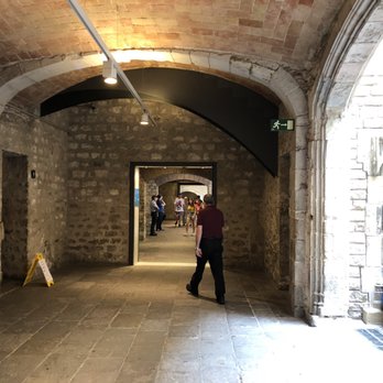Museu Picasso - Museums Near Me - Barcelona, B Museu Picasso - Museums Near Me - Barcelona, B