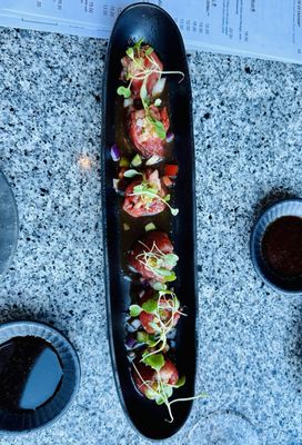 Sushi Den by null